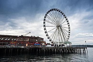 《赛博朋克 2077:终极典藏版》将于今年发布！将黑暗未来的故事包罗万象的终极套装！